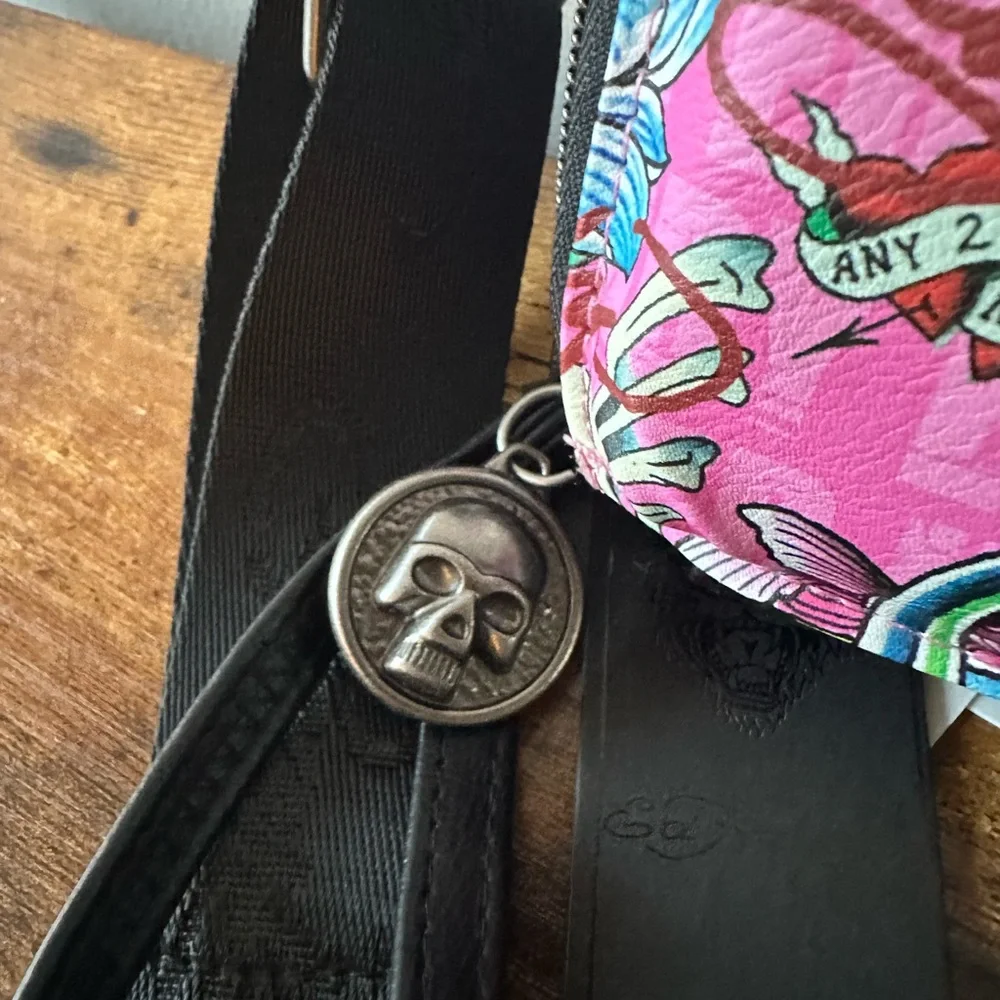 Ed Hardy Pink and Black Graphic Women's Wallet Wristlet Crossbody Bag NWT - Picture 9 of 10